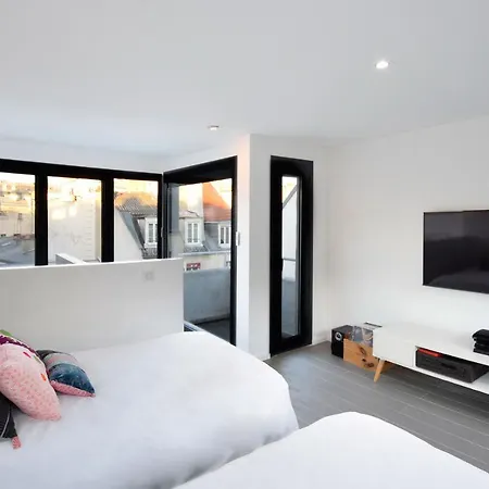 502254 - Spacious Duplex For 12 People Near Les Halles * Paris